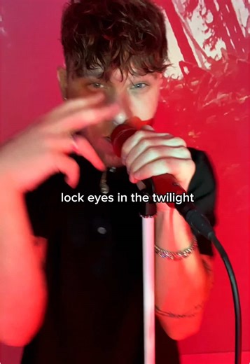 Team Edward vs Team Jacob: Twilight Saga Debate