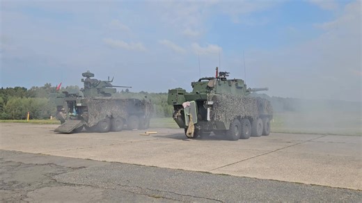4.2K views · 92 reactions | Belgian army Piranha DF90 and DF30 shooting at the Bergen-Hohne Shooting range. | Kuine's Military Photography | Facebook