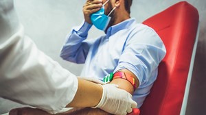 La bélonéphobie : quand la peur des piqûres rend la vaccination plus difficile - RTBF Actus