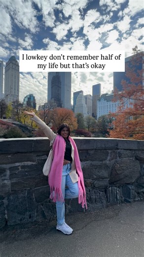 Prakriti Arya on Instagram: "Short term memory loss h mujhe 🫢 #reels #meme #funnyvideos😂"