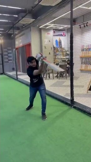 How to knock a Cricket bat/ Preparing your Cricket Bat.