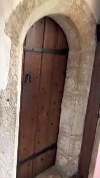 Ann Boleyn & King Henry the 8ths bedroom in Hever Castle! Part 7 of my tour!
