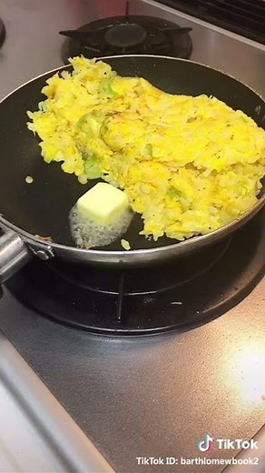 こんなチャーハン見たことないwwwww【川クックのキャンプ飯ブログ】