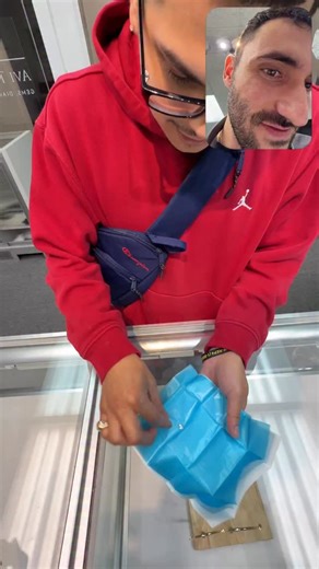 134K views · 331 reactions | From precious stones to custom pieces, discover what makes exceptional jewelry truly stand out. Learn how professionals evaluate brilliance, quality, and value across every stone and every setting. Explore more at avithegemguy.com. #diamonds #gemstones #jewelry #reels | Avithegemguy | Facebook