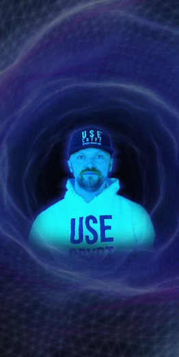 Ciao, sono un avatar di Paweł Makowski e ti invito al metaverso