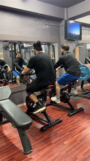 guruarpit6 (@guruarpit6)’s videos with original sound - Key See Dev