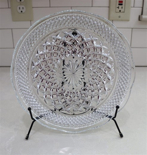 Vintage Anchor Hocking Wexford Dinner Scalloped Edge Dinner Plate Made in USA - Etsy