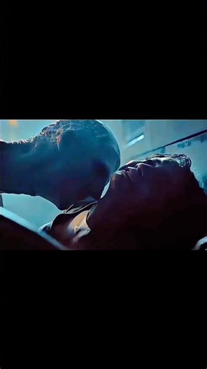 Alien Suddenly Attacks the Crew 😱 | Alien Romulus #shortsviral #movie #shortsfeed