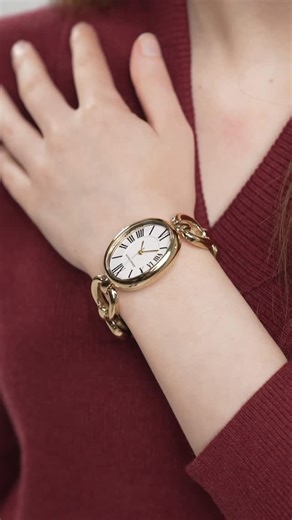 Armitron Watches on Instagram: "Effortless elegance, right on time. ✨ From everyday essentials to statement styles, our Holiday Gift Guide makes finding the perfect watch for her feel easy—and unforgettable. Designed to shine through every moment, all season long. Shop the full Holiday Gift Guide now at armitron.com. #Armitron #LoveEverySecond #HolidayGiftGuide"