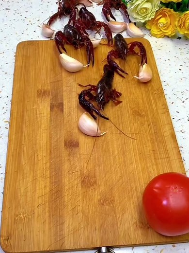 Delicious Crawfish and Garlic Recipe for Seafood Lovers