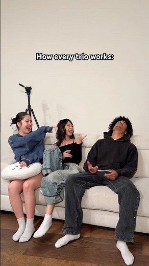“The Dating Coach” SEASON 2 is out! GO WATCH IT 👆 ‪@princessameliawu‬ #sofimanassyan #relatable