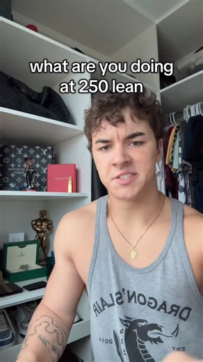 fonz on Instagram: "be honest here if you want to get in the best shape of your life, get dialed on your fitness journey, and stop wasting time book a coaching call now in the link in bio. #fitnessjourney #fitnessmotivation #fitness #natural #viral #instagram #bodybuilding #aesthetics #zyzz #squats #benchpress #lifestyle #model #workout #gym #transformation #lifting #strong #gymmotivation #powerlifting #powerliftingmotivation #teenmodel #bulking #cutting #diet #personaltrainer #abs #brasil #braz
