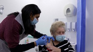 Impressive covid vaccine rollout in Israel, UK | CNN