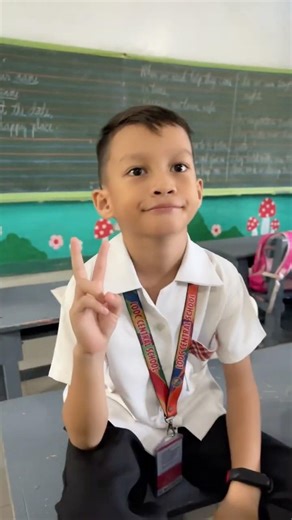 Liam jade at grade 2 saying 3 kiss and 3 hug always