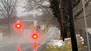 Cashtown Res/Eng 4 responding to Box 1 for a possible electrical fire in a building. | Scanner02 Fire Photography