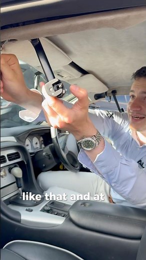 How to operate the roof on a 1999 Aston Martin DB7!