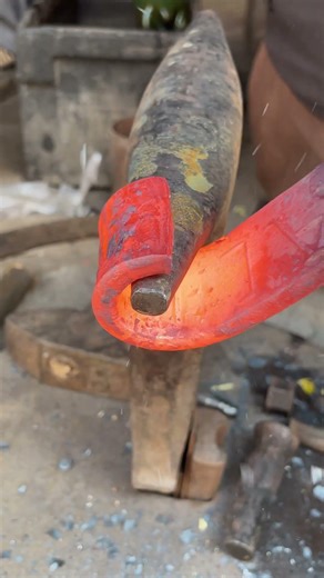 Forging a Circular Ring from a Steel Strip #forging