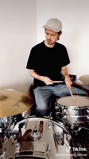 Revolverheld - Ich lass für dich das Licht an (Ohne mich)