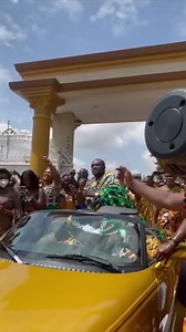 Adinkra Pie CEO marries his longtime girlfriend. What a Royal wedding. Video Credit: Pulse Ghana | Nyarkotv