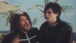 This one’s for the goth kids on vacation!!!! 🖤🖤🖤 #SNL #Jamaica | Kenan Thompson