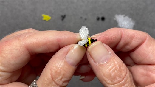 HOW TO BEAD A BEE
