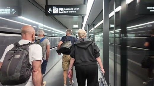 Vienna International Airport Guide 2025 | Connection Flight Walkthrough of VIE Airport (Schwechat)