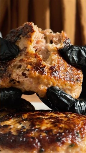 The JUICIEST Chicken You’ll Ever Make! #shorts #chickenrecipe #dinnerldeas #easyrecipe #comfortfood