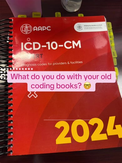 📚 Question for my coders and billing professionals! What do you do with your old coding books when the new year comes out? Do you: 📦 Keep them for reference 🎓 Donate them to students 📝 Use them for practice exams ♻️ Recycle them 📚 Keep them as part of your coding collection As someone who has been in medical billing and coding for over 20 years, I can tell you… my shelf is FULL of old books! 😅 But they can still be great for: ✔️ Learning guidelines ✔️ Studying coding structure ✔️ Teaching 