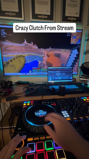 𝗗𝗘𝗖𝗘𝗣𝗧𝗜𝗩𝗘 𝗥𝗘𝗔𝗟𝗜𝗧𝗬 on Instagram: "Can I BEAT the game? #dj #music #realdj #minecraft #gaming"