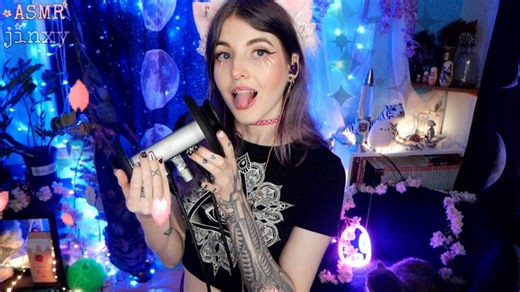 ASMR | Ear licking with ear cupping *use headphones*