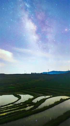 241K views · 858 reactions | Terraced rice fields look stunning as they reflect starry skies in Dali, China's Yunnan. #ChinaCanvas #naturelovers | China Daily | Facebook