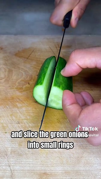 Ultimate Guide to Chicken Spring Rolls with Peanut Sauce