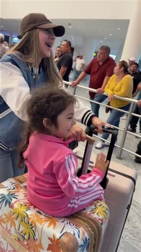 Amo cuando nos recibe mi familia!! 😍 mis nenes los más felices. 🫶🏻✨