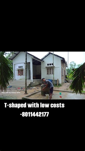 T-shaped house, front view, built by low costs | Abor Durong House construction