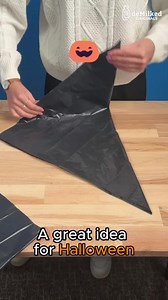 Spider Net Made from a Plastic Bag | DeMilked