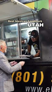 🇲🇽✨ End-of-Year Catering by El Paisa Grill ✨🇲🇽 Make your event unforgettable with our authentic Mexican food truck experience 🌮 Street-style tacos, bold flavors, and all your favorite toppings — crafted just for your celebration. 🎉 Private events • Corporate parties • Year-end celebrations 🔥 Few dates left this season — reserve now and secure your spot! 📞 Call us at 801-973-6660 and give your guests a one-of-a-kind experience. @elpaisagrill 🇲🇽✨ Catering de fin de año con El Paisa Grill