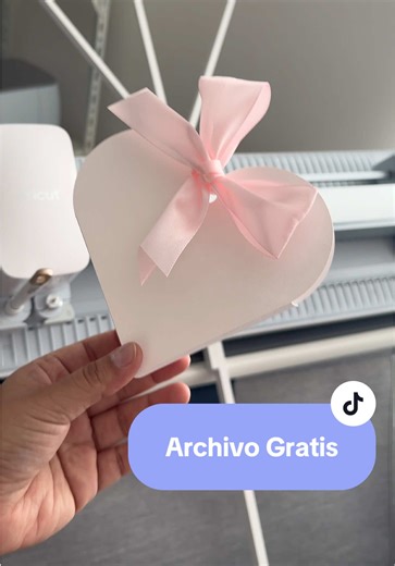 Proyecto Cricut para San Valentín: Crea y Vende