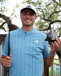 Did that REALLY happen?! 🤯 Ludvig Åberg BROKE his driver head and still drove the green at the Valero Texas Open. #TOURVault | PGA TOUR