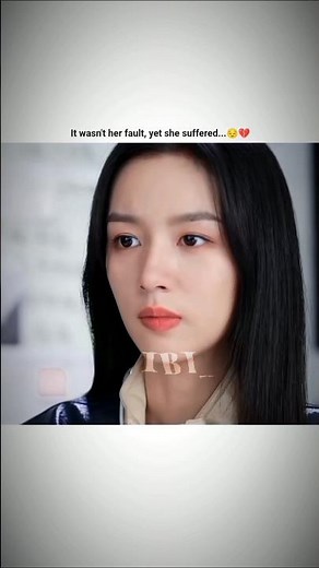 She just needed one extra min...🤌🏻🥲 #everyonelovesme #cdrama #fault #mistake #sad #asiandrama