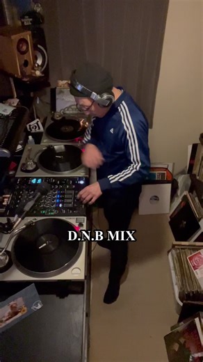 映像の動画はYouTubeにアップしました #dnb #dnbmusic #dnbmix