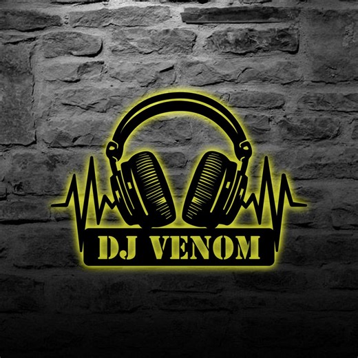 Custom Headphone Metal Wall Art With Led Lights, Game Room Decor, Studio Wall Art, Headphone Decor, Gamer Gift, DJ Gift, Headphone Name Sign - Etsy