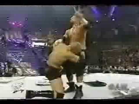 WWF - Hardcore Championship: Maven (c) vs Raven