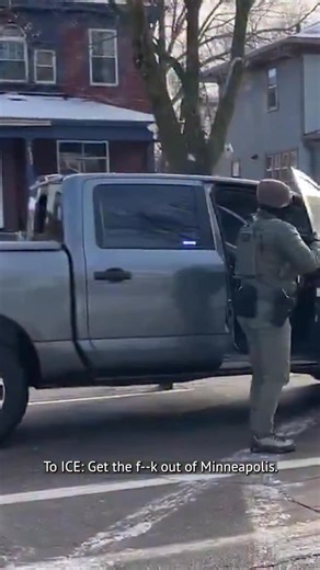 A US Immigration and Customs Enforcement officer has shot and killed a 37-year-old woman in Minneapolis, in a dramatic escalation of the Trump administration’s latest immigration crackdown in a major American city. Read more at the link in bio. Photo: AP | The Age