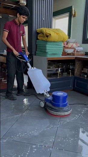 Floor Scrubbing With Single Disc Machine|| How To Use Single Disc Machine | #floorscrubber | #shorts