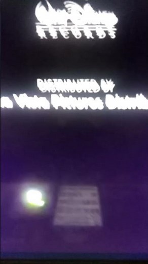 Finding Nemo (2003) voice actor Bob Bergen as Blenny