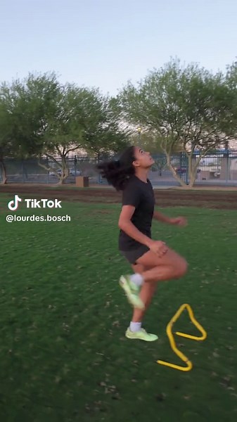 lourdes (@lourdes.bosch)’s videos with Shake It To The Max (FLY) (Remix) - MOLIY & Skillibeng & Shenseea