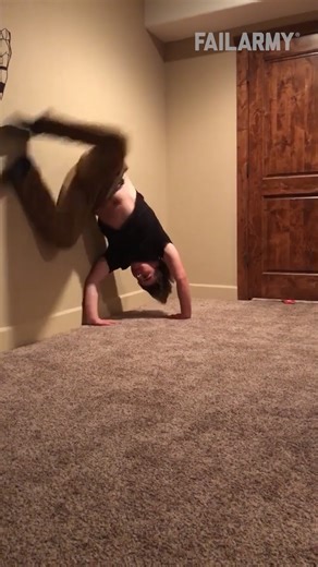 gen z mighta hit a wall 😅 #handstand #drywall #fail | FailArmy