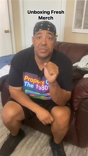 Unboxing some of my new fresh #merch that just arrived from JesseMorrisMusic.Com Plus a #free #merchandise #giveaway announcement!! THAT’S RIGHT FREE!! #unboxing #unboxingvideo #genx #retro #synthwave #selfishlylost #rap #chh #80s #1980s #thesummerof80 #jessemorrismusic #alwaysbelieve #likefollowsharecomment | Jesse Morris Music