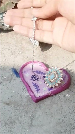 How I Use My Handmade Trinket Tray ✨ | Jewelry Organizer Idea | Aesthetic & Useful#shorts