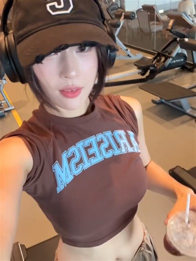 You must become the person who loves yourself most. You can be the best. Topics include fitness girls, fitness fashion, and the greatest being high self-discipline.#Fitness #Topics #freedom #yourself